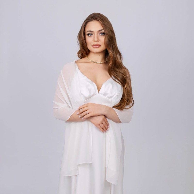 CHLOE – White Chiffon Bridal Shawl