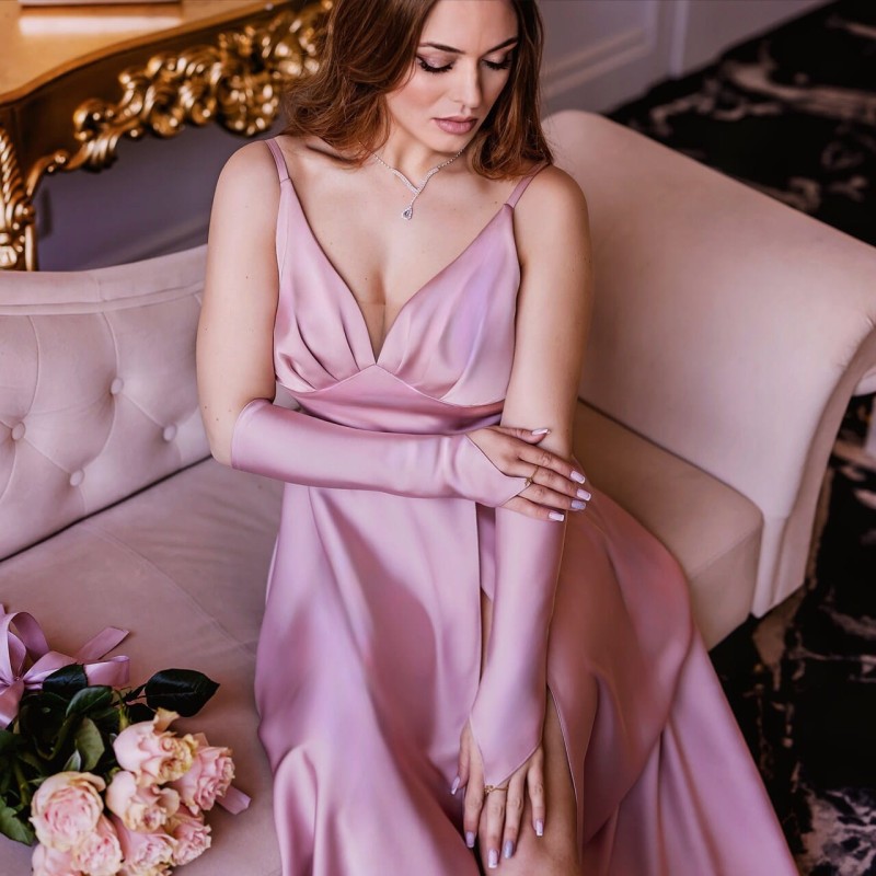 ROSALIE – Satin Wedding Dress in Powder Pink with Leg Slit