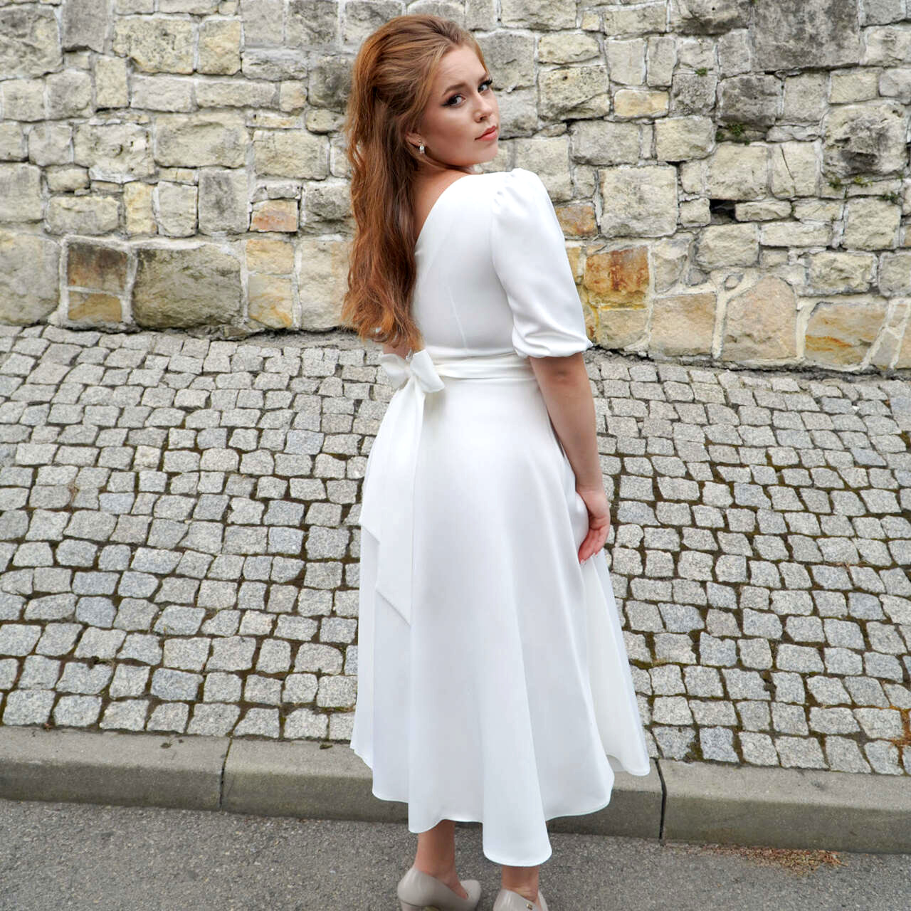 Suknia satynowa bridalstole bordowa