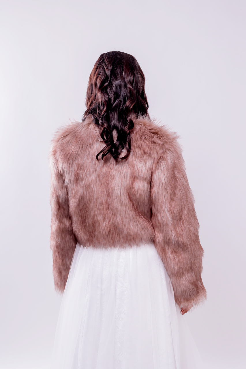 Brautjacke aus Kunstfell Pink – Bridal Stole